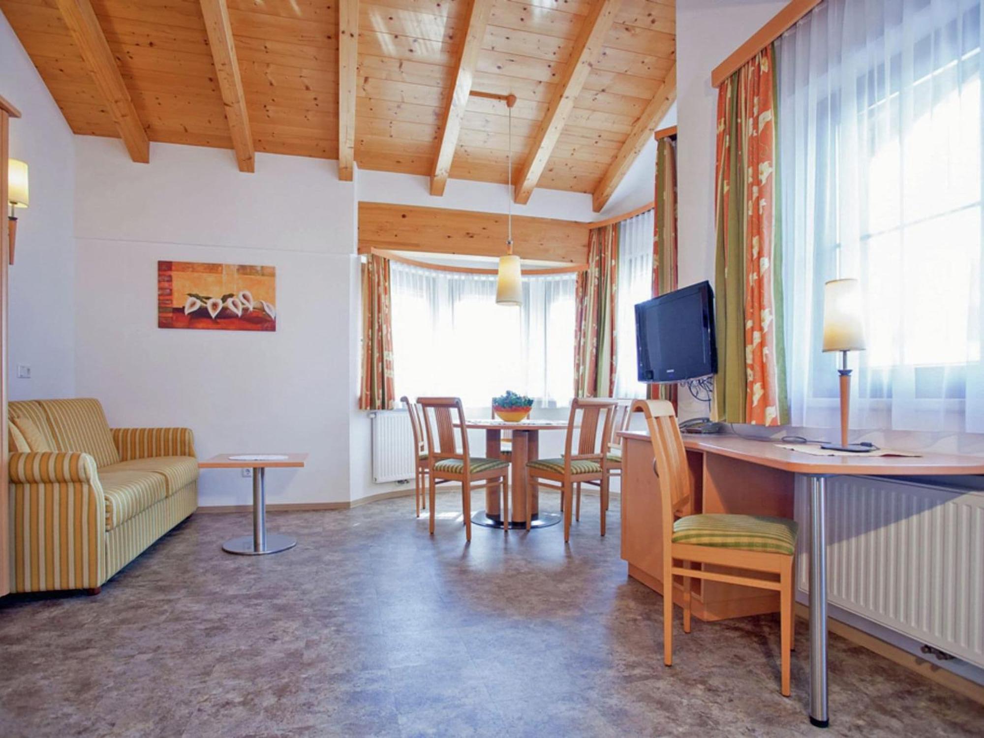 Luxurious Apartment In Kaltenbach With Sauna シュトゥンム エクステリア 写真